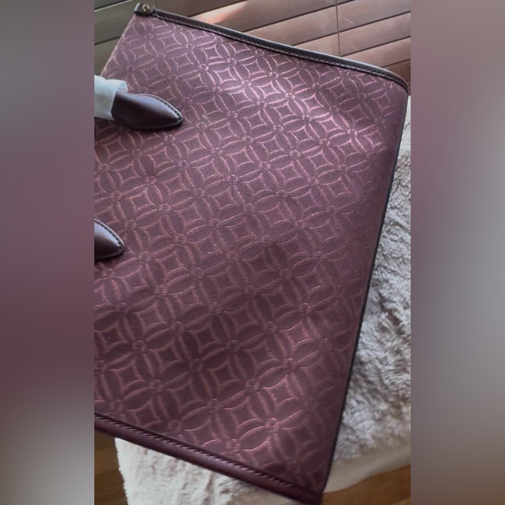 Sale NWT Michael Kors Shimmer Burgundy Tote Crossbody Shoulder Bag - Picture 10 of 16